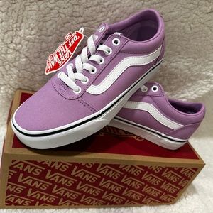 NWT VANS WOMENS WARD SNEAKER - PURPLE